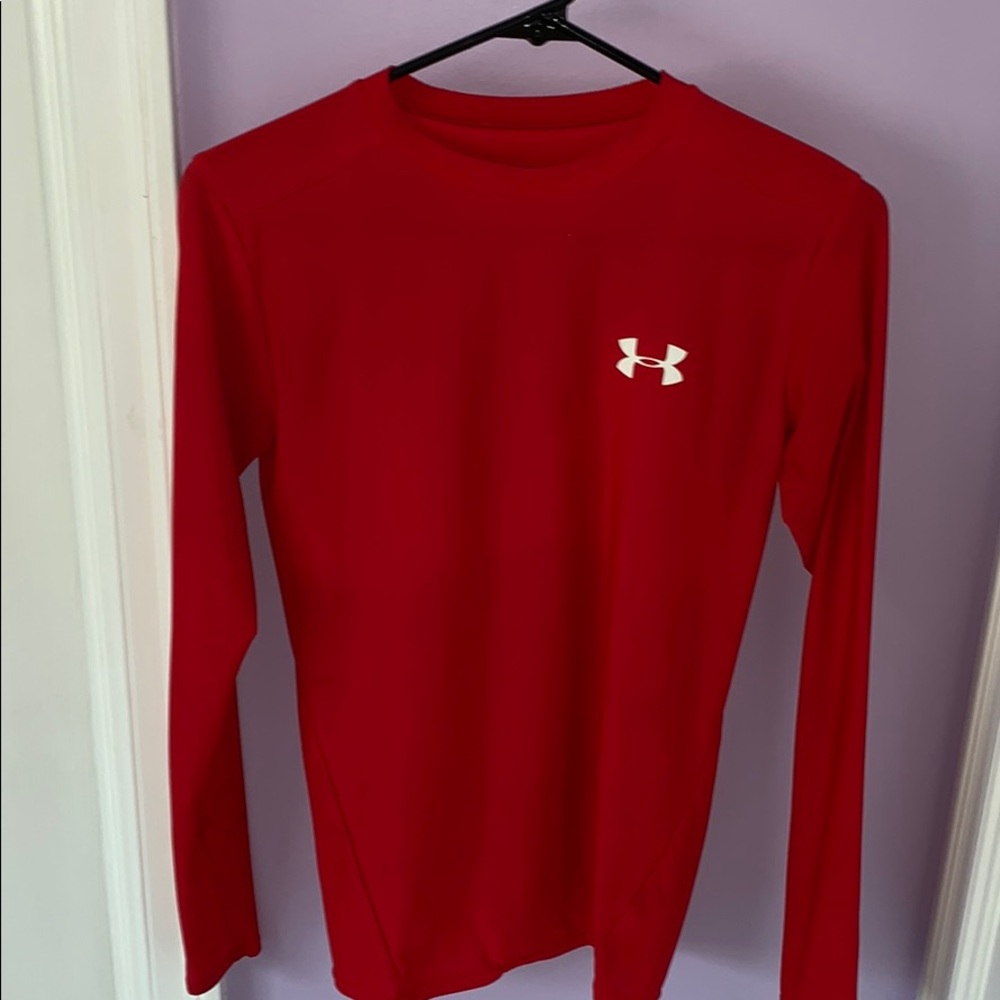 Long sleeve under armour shirt
